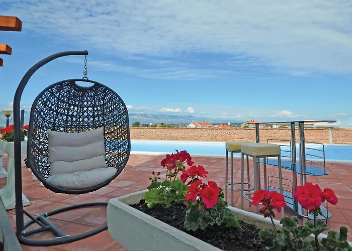 In With Swimming Pool *