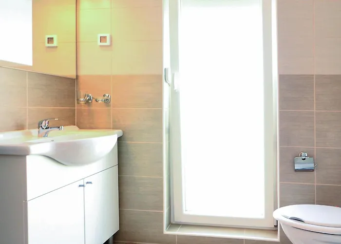 In With Swimming Pool Apartamento Nin