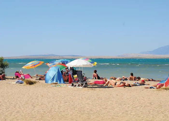 In With Swimming Pool Апартаменты *