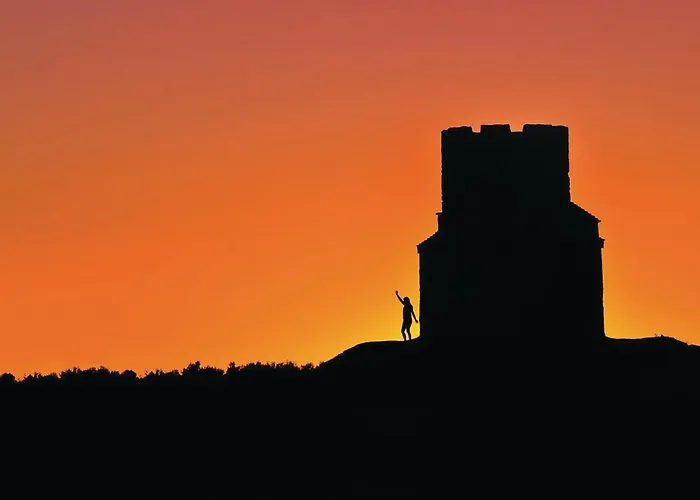 In With Swimming Pool *